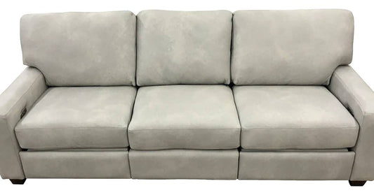 A Quick Guide to Styling a Throw Blanket on a Leather Sofa